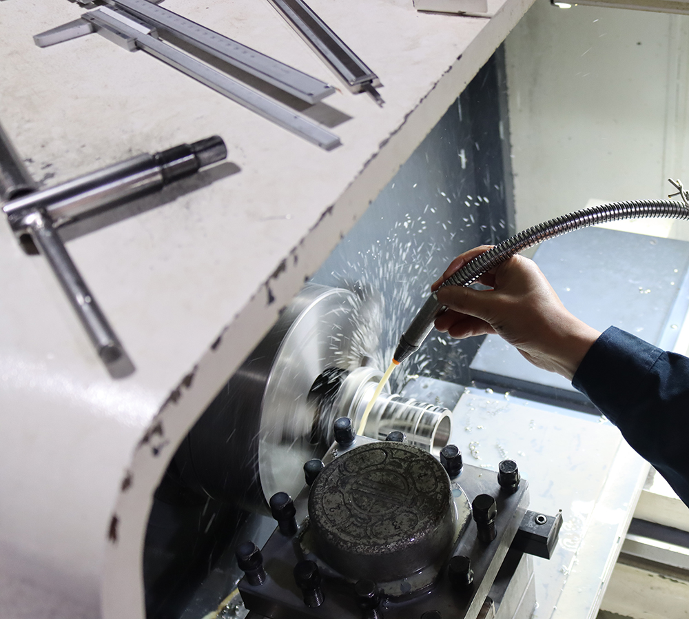 西區泵振動、發熱冒煙產生振動的主要原因是什麼？如何解決？